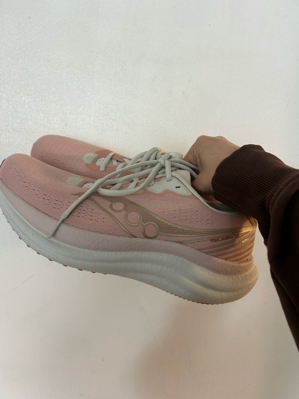 Saucony Pink and White Women's Running Sneakers with Gold Accent